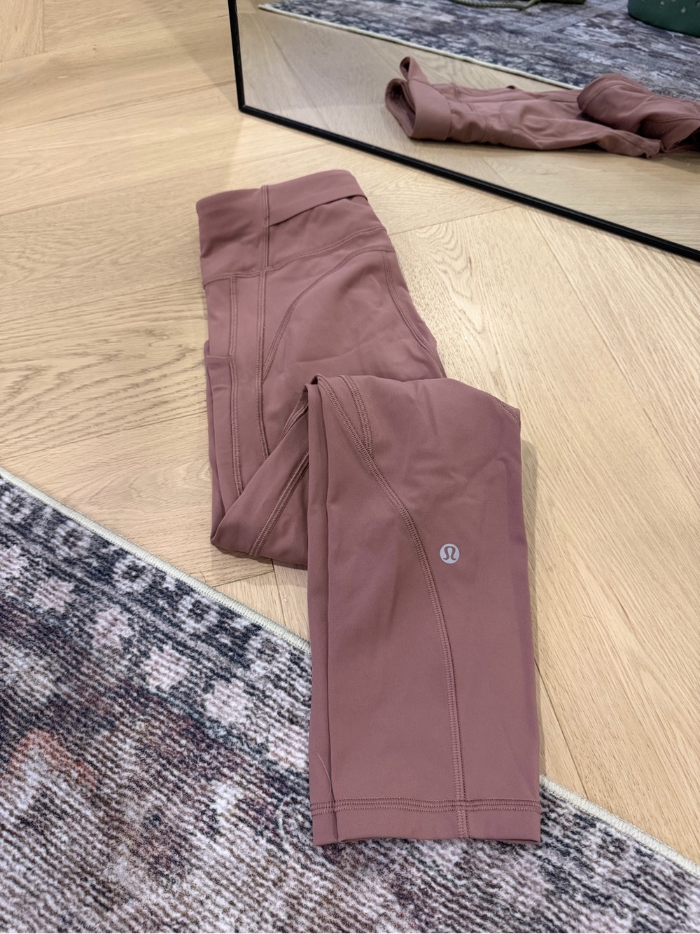 lululemon athletica Rose Mauve Leggings